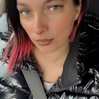 curvyqueenlovesaspanking avatar